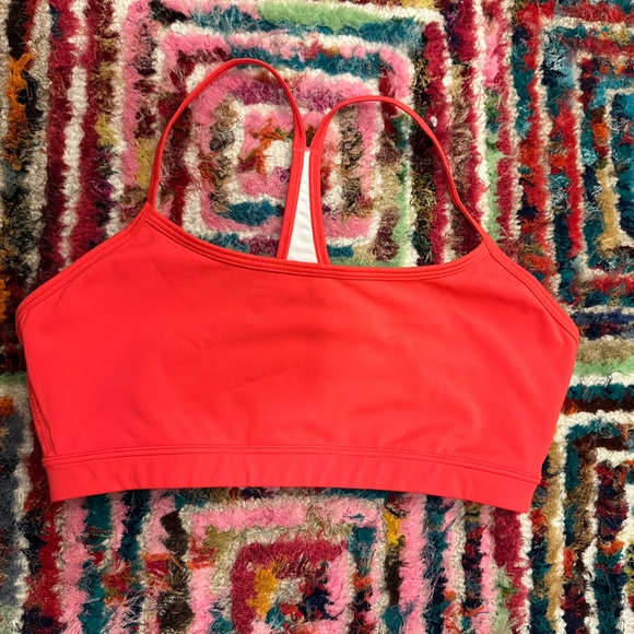 GapFit Sculpt Low Impact racerback sports bra in coral/red - Size S - Picture 3 of 7